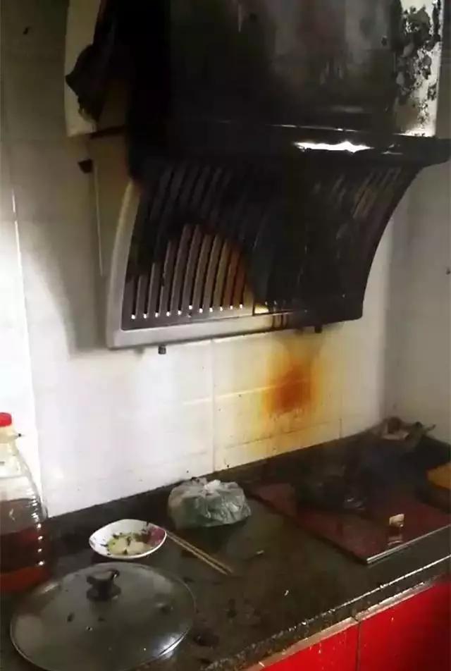 抽油烟机盒子怎么清洗