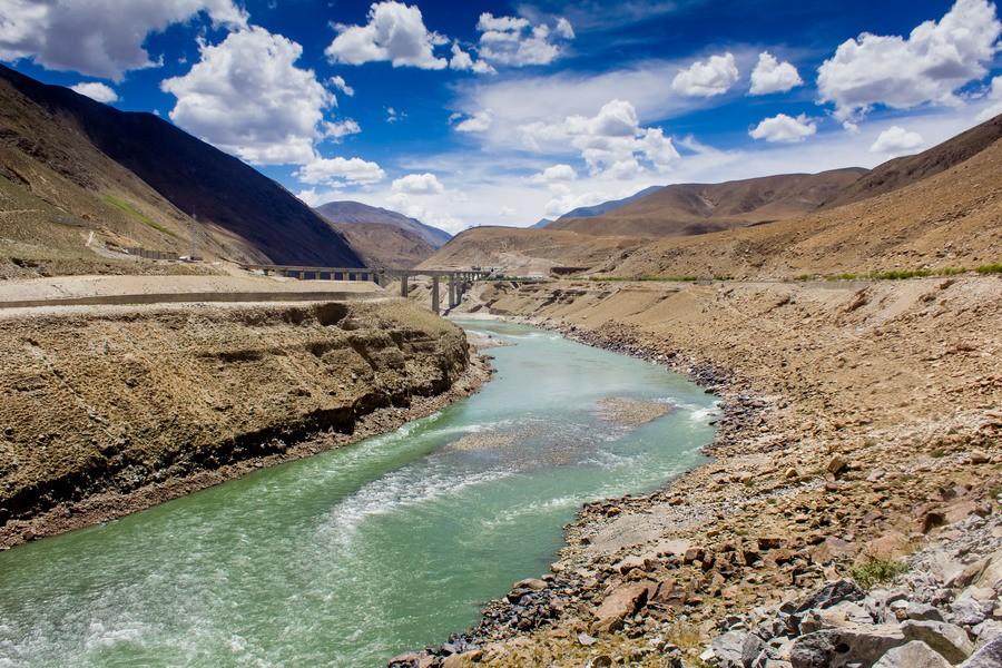 孟加拉国地震已致10人死亡