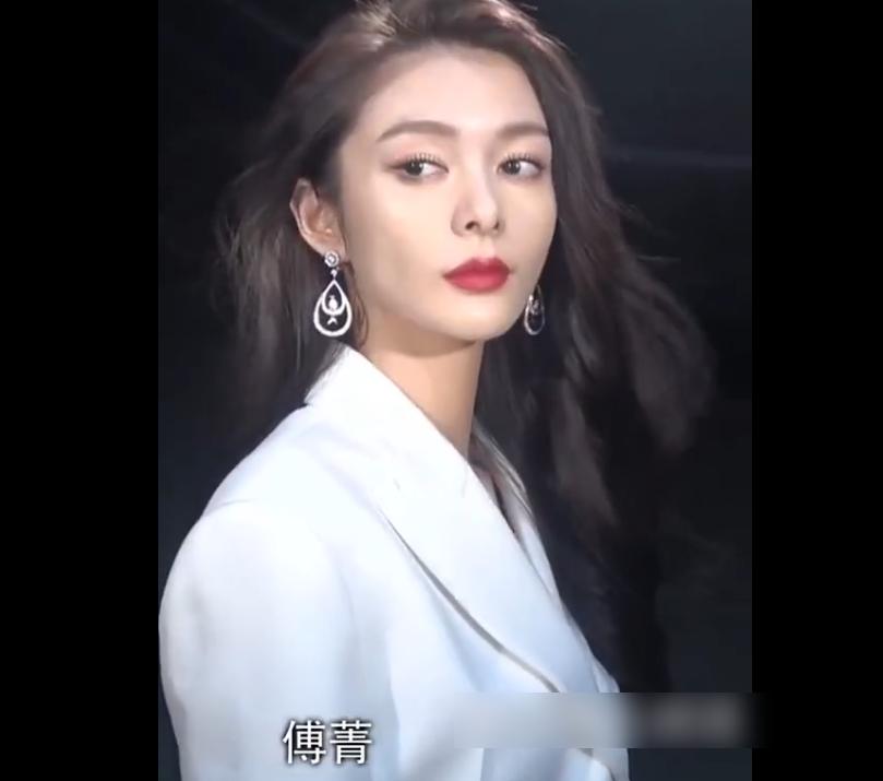梦见自己剪了齐刘海
