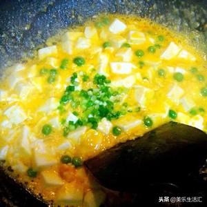 咸中带鲜的蟹黄豆腐的5个做法 咸中带鲜的蟹黄豆腐的5个做法