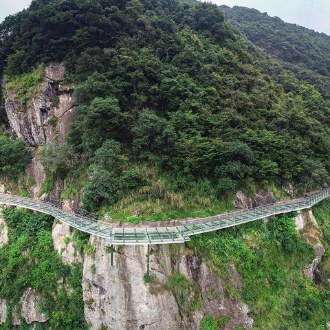 福建门口护栏厂家的相关长尾关键词有哪些