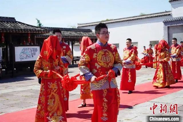 国庆节朋友结婚怎么发朋友圈