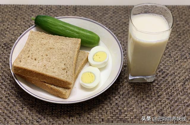 4岁宝宝一日三餐食谱