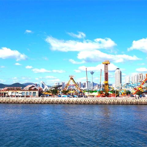 无锡市和大连市哪个大
