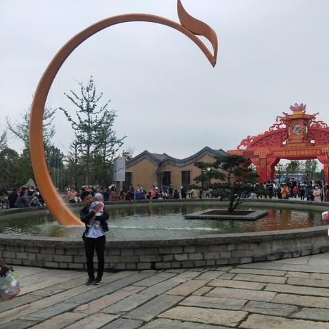 雪山彩虹谷好玩吗？