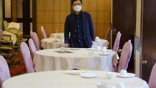 香港逾40年的老饭店失冬至、圣诞、新年生意！月亏百万不裁一人