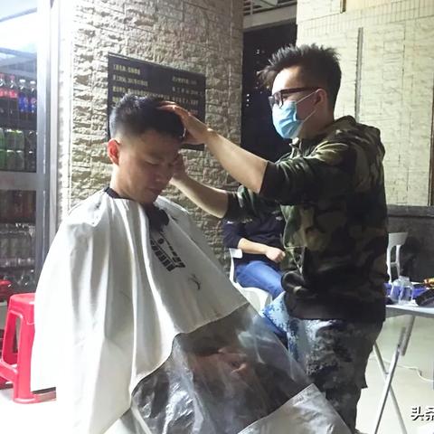 广东佛山市快递停了吗的长尾关键词有什么