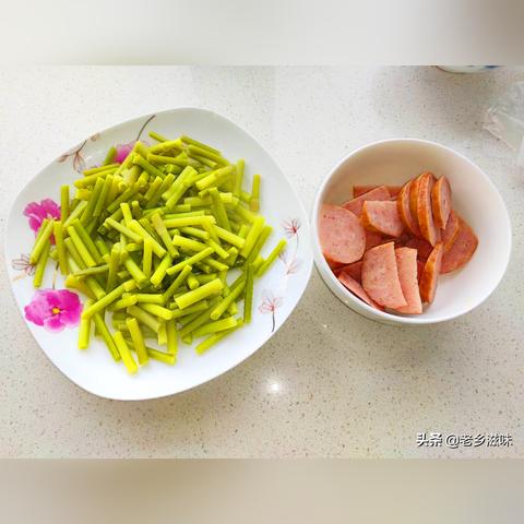 哈尔滨站美食相关长尾关键词有哪些