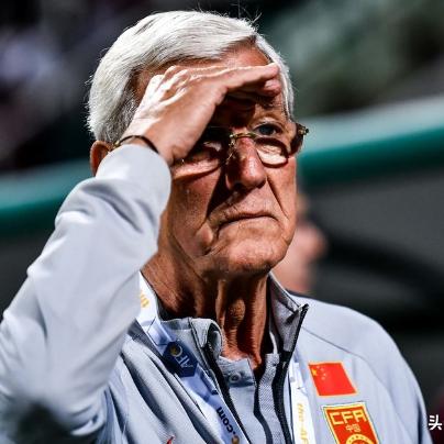 足球运动员的无助感的长尾关键词有什么