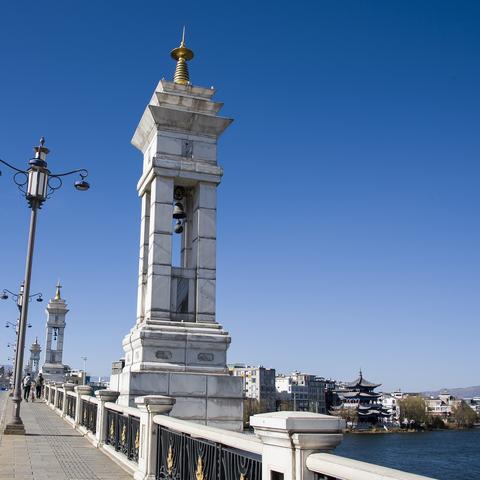 大理自由行旅游攻略三天：探索白族文化秘境与洱海边自然风光的最佳三日行程-第2张图片-其人生活百科