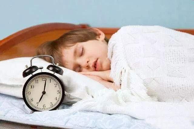 家长如何保证幼儿睡眠