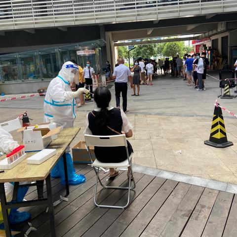 【成都：市民回小区不再查验核酸,成都市民回小区不再查验核酸了吗】