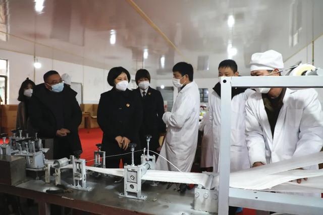 新冠肺炎患者的肺和SARS患者的区别是什么