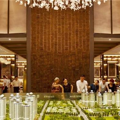 南宁朝阳广场到五象新区玉洞大道坐几路公交车？