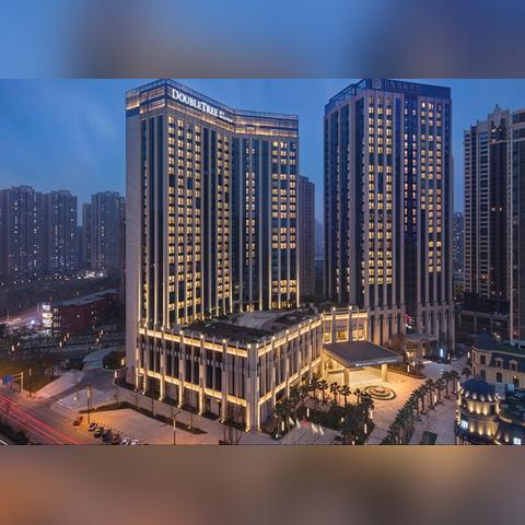 成都市的自助餐在哪里吃