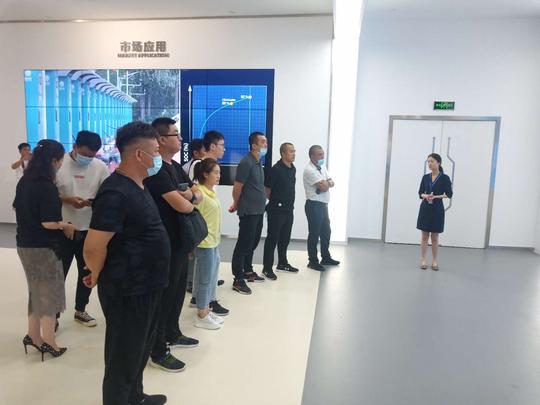 宁呼青年同携手脱贫攻坚共圆梦——新疆呼图壁青年创业家来宁调研交流