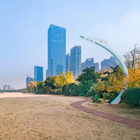 合肥政务区附近房子现在能买吗？
