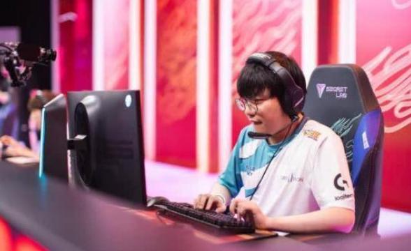 原神生日蛋糕怎么使用（原神npc生日当天会发生什么）