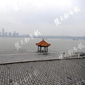 武汉暴雨全城被淹2016的相关长尾关键词有哪些