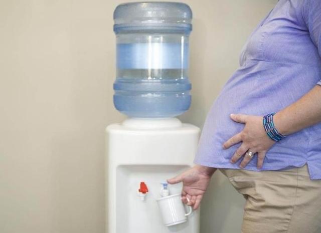 孕期多喝水可以补羊水吗
