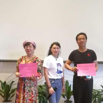 恩施在武汉的哪个方位？