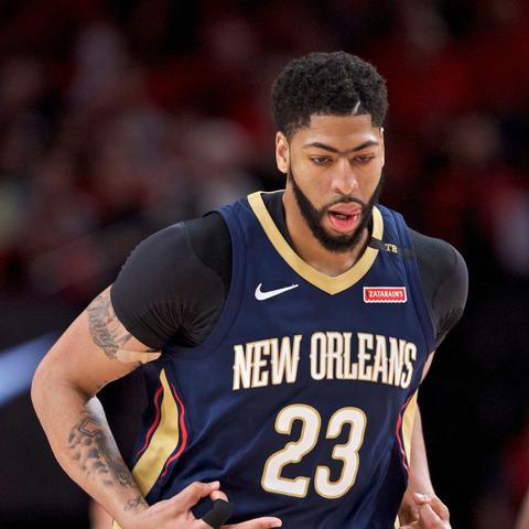 戴维斯头像足球运动员的长尾关键词有什么