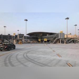 桂林市怎么到到两江机场