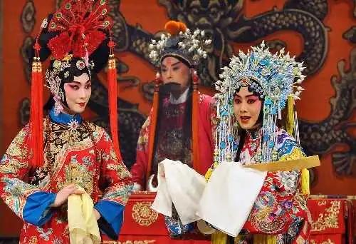 抖音是个大戏台，你我都是戏中人