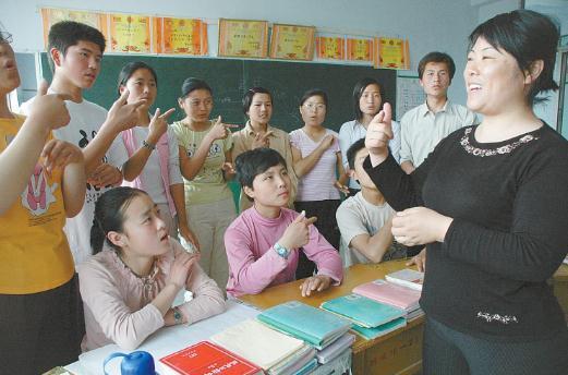 盘点大学看似“冷门”的3个专业，实际不但易就业还薪水高