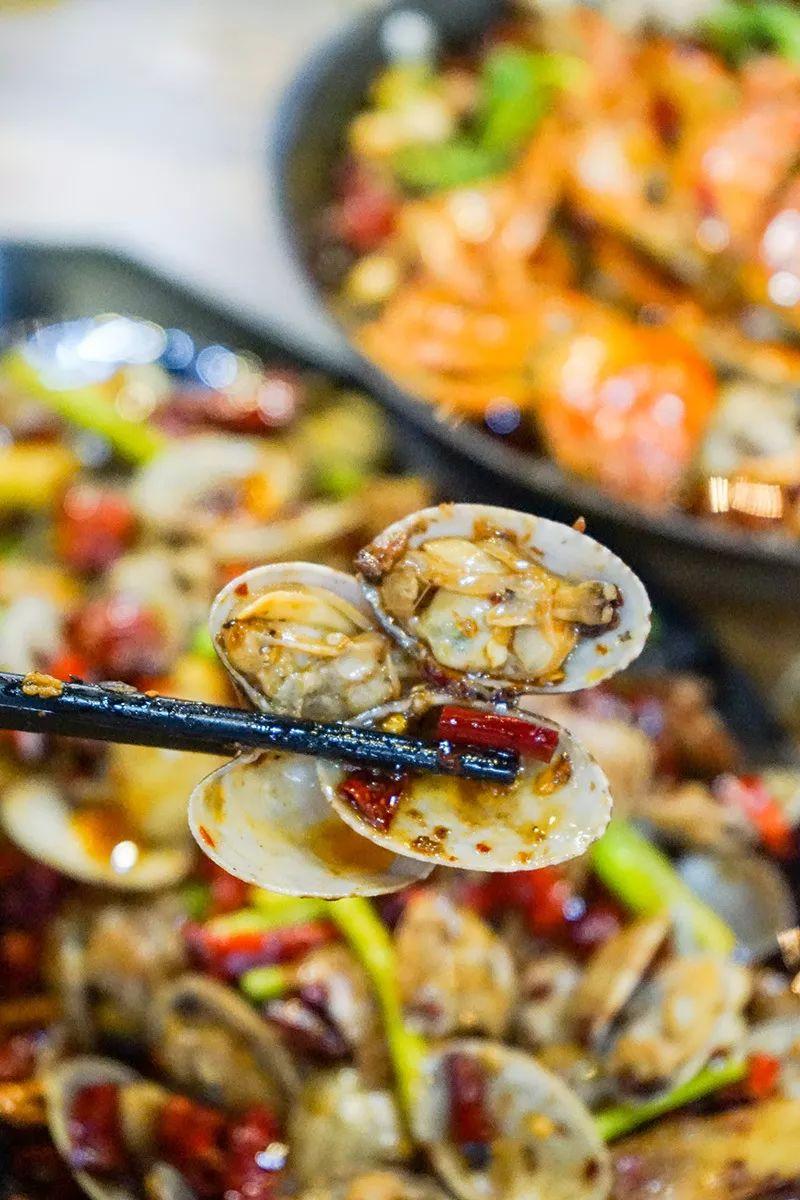 深夜做什么美食好吃（两个人半夜点什么外卖能吃饱）