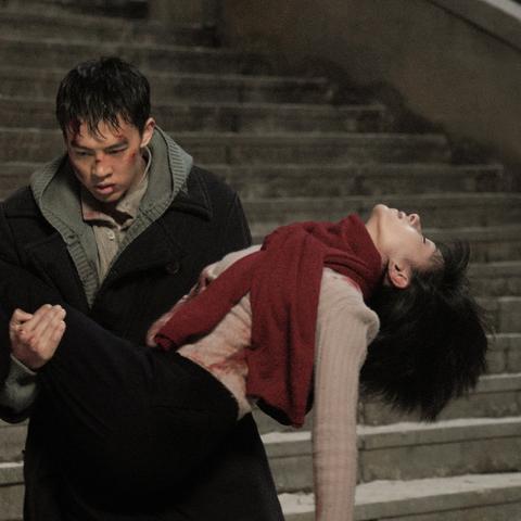 老足球运动员王威简介的长尾关键词有哪些