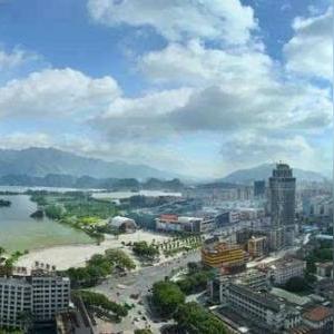 深圳市雨水哪个区多些呀