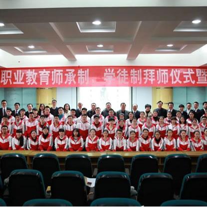 遂宁到广州的火车票是多少，及时刻表？谢谢？