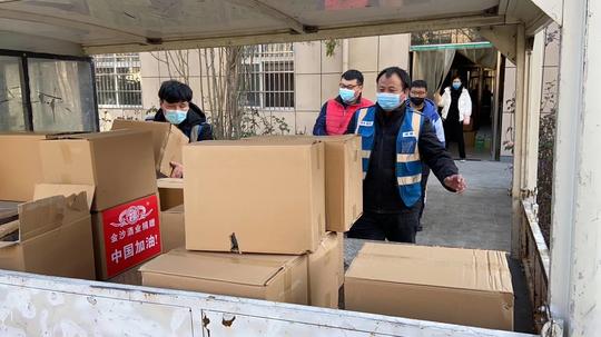 金沙酒业向郑州、漯河捐助抗疫物资