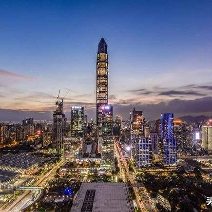 兴东地铁站到深圳东火车站要多久呀？