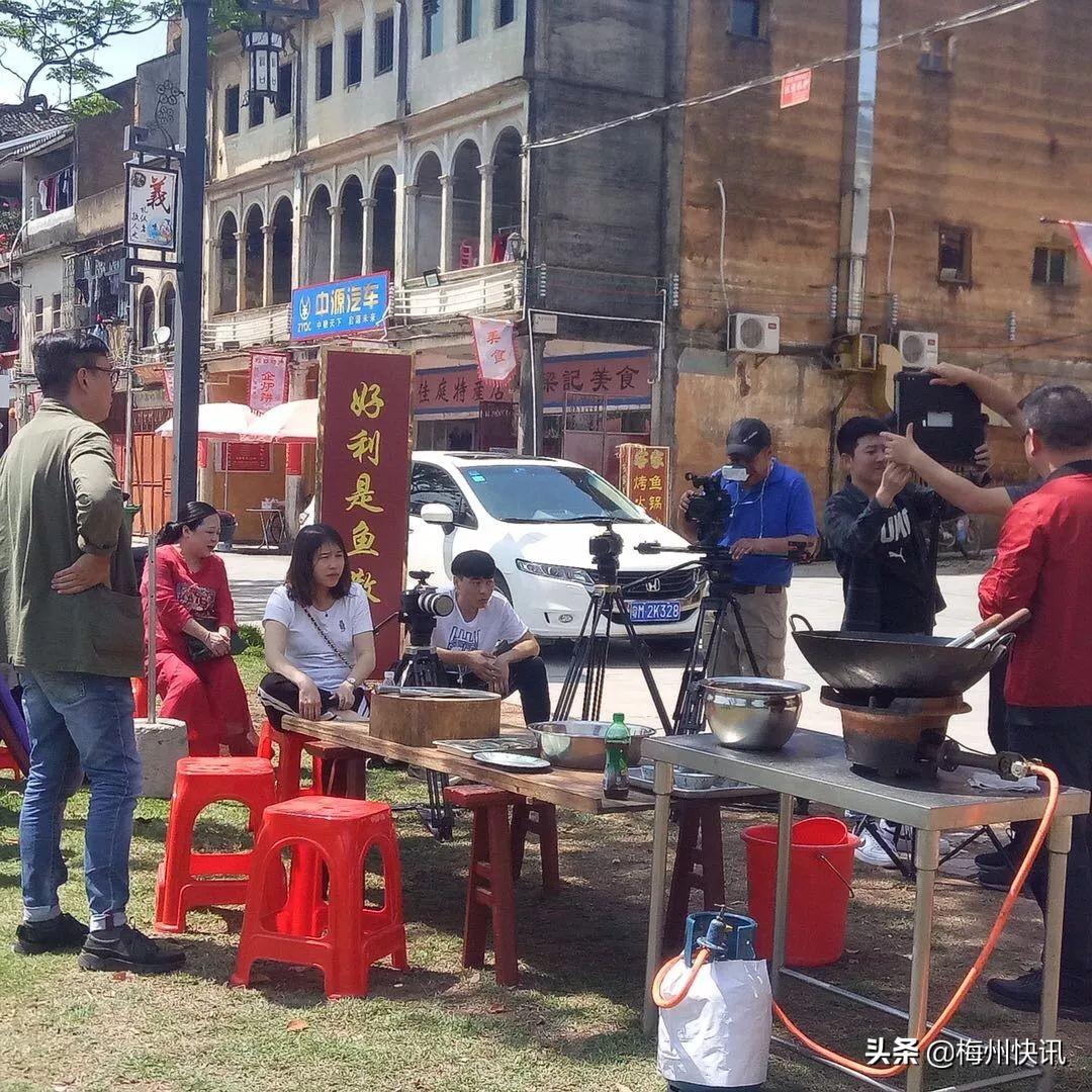 央视有什么美食频道（中国餐饮比较出名的品牌有哪些）