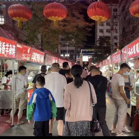 正宁路夜市兰州牛肉面的相关长尾关键词有哪些