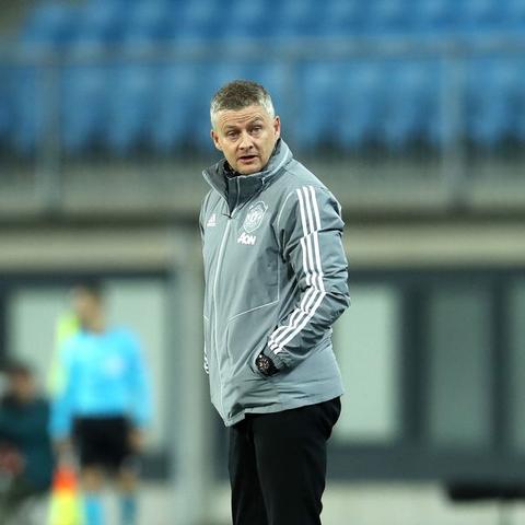 足球世界射门怎么进球