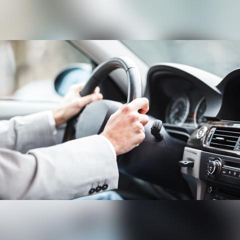 哈尔滨市香坊区香滨路30号做几线公交车？