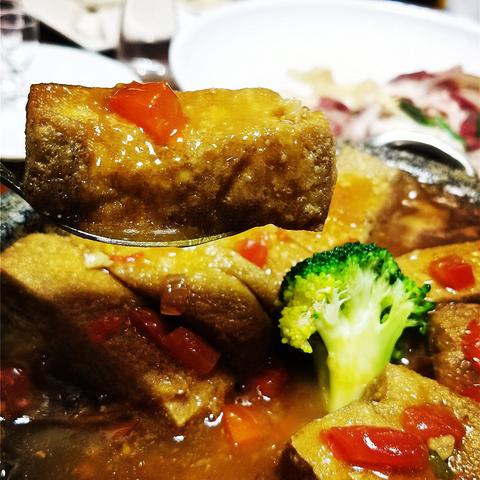 南宁属于东南方向么？