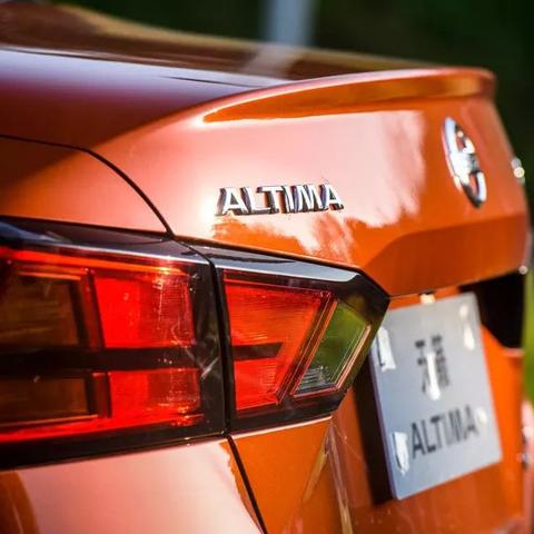 两米长沙发床相关长尾关键词有哪些