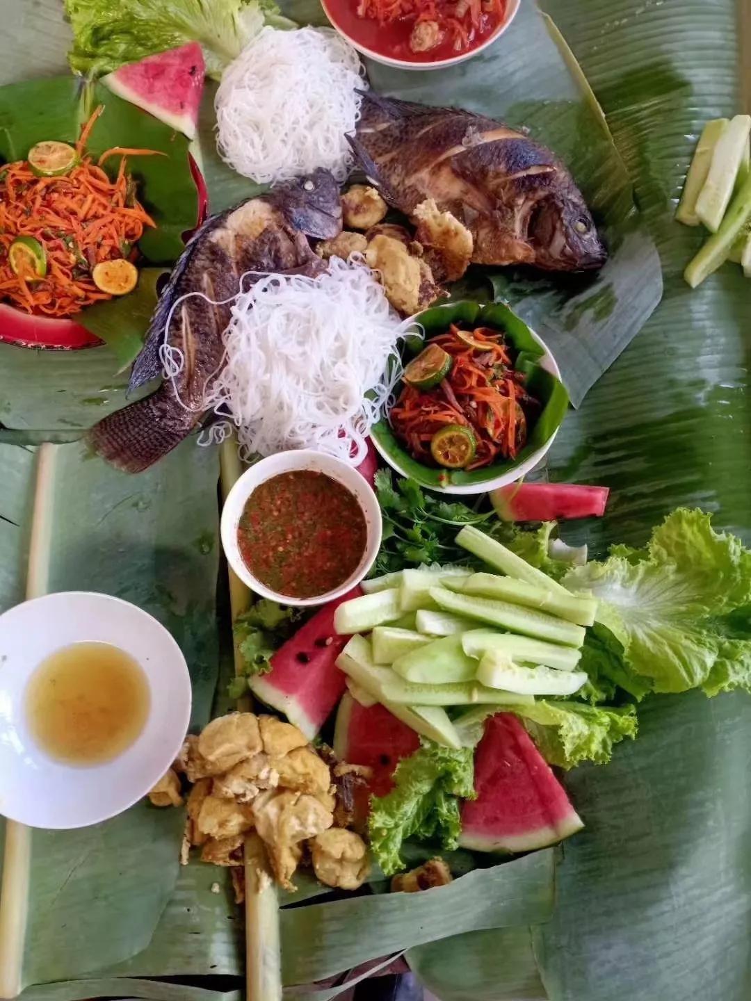 临沧美食以什么为主（云南的美味小吃）