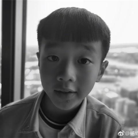 3d抠图？九宫格怎么发图(3d画图如何抠图)