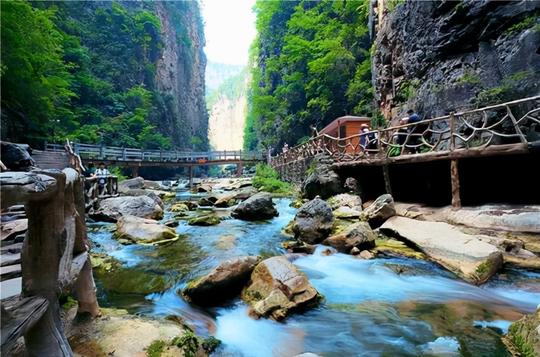 山西冷门国家地质公园，岩石奇景众多4a级景区，名气小游客也少