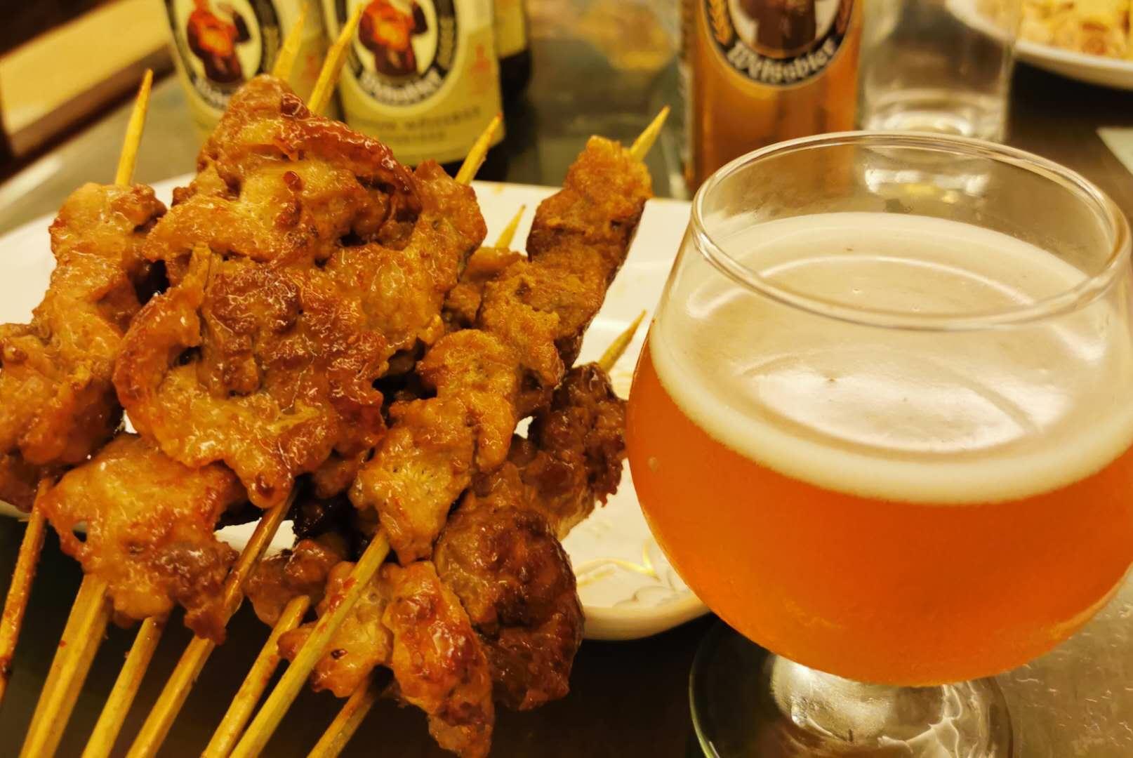 美食配什么啤酒好吃（还有哪种配啤酒比较好的美食）