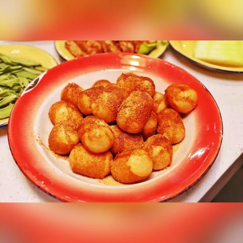 成都市井小火锅排名前十的长尾关键词有什么