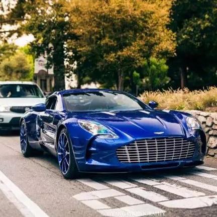 阿斯顿马丁one77报价(阿斯顿马丁车价one77)