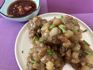 米醋做什么美食好（醋泡蒜苔有什么好处）