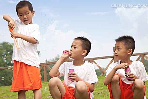 孩子几岁上幼儿园合适