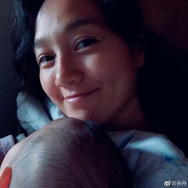 1-10月母乳喂养知识大全